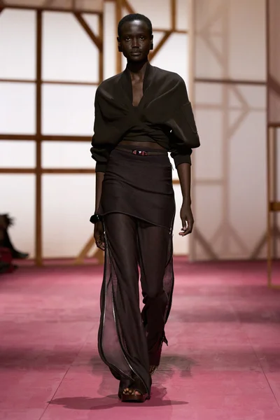 Look 42